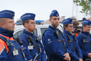 Minister Verlinden zet carrièremogelijkheden bij politie op scherp